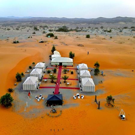 Camel Trips Luxury Camp 호텔 메르주가 외부 사진