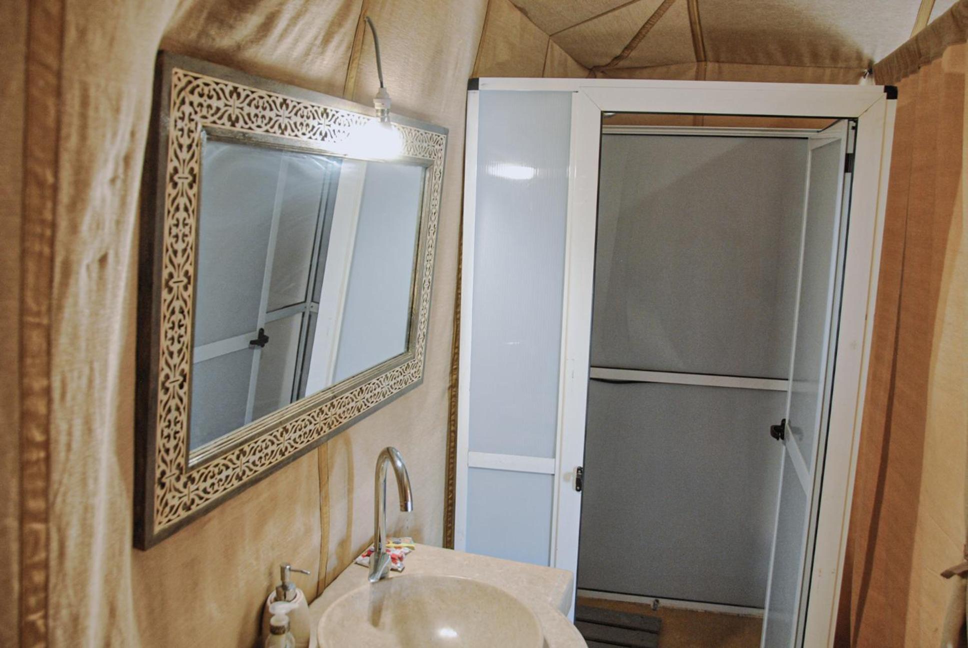 Camel Trips Luxury Camp 호텔 메르주가 외부 사진